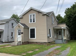 372 Stone St, Oneida, NY 13421