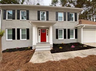 726 Chesterfield Dr, Lawrenceville, GA 30044