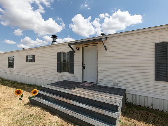 2nd image of 206 Creekview Meadows Ct