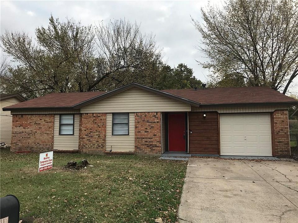 1st image of 12216 Knight Dr