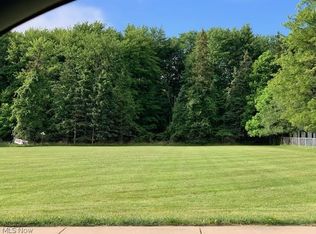 Drake Rd, Strongsville, OH 44136