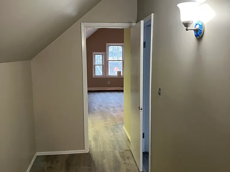 354 Hoyt Ave #2 — Photo 7