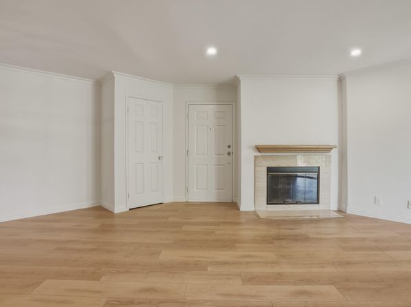 675 Oak Run Trl Unit 301