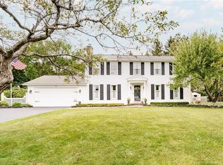 11 Thrasher Cir, Pittsford, NY 14534