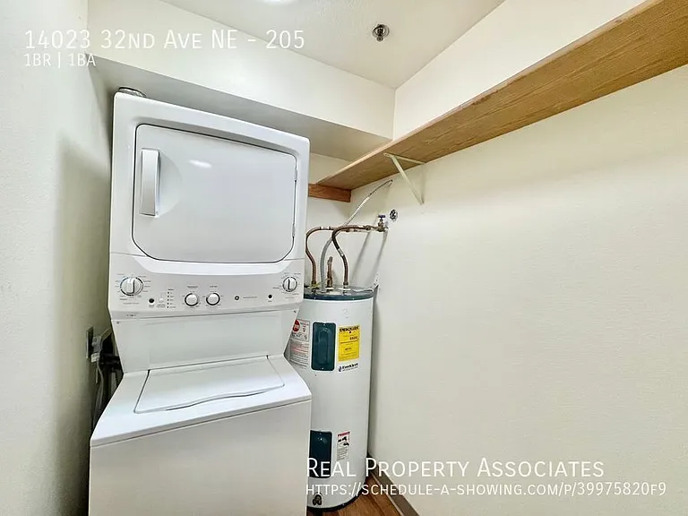Parkway 1 — Photo 17