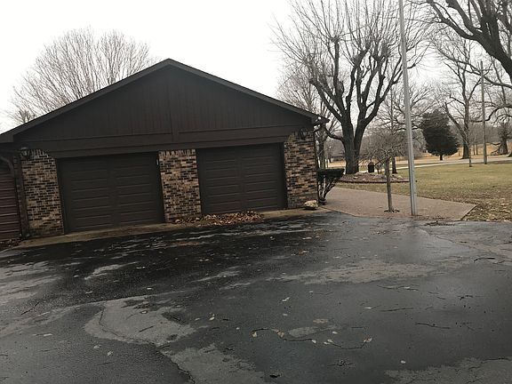 New exposed ag walk way