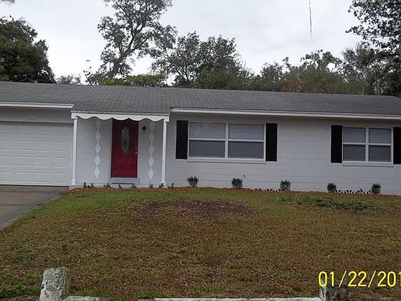 3rd image of 818 S Brooks Ave