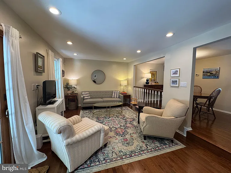 5737 Walnut Wood Ln — Photo 5