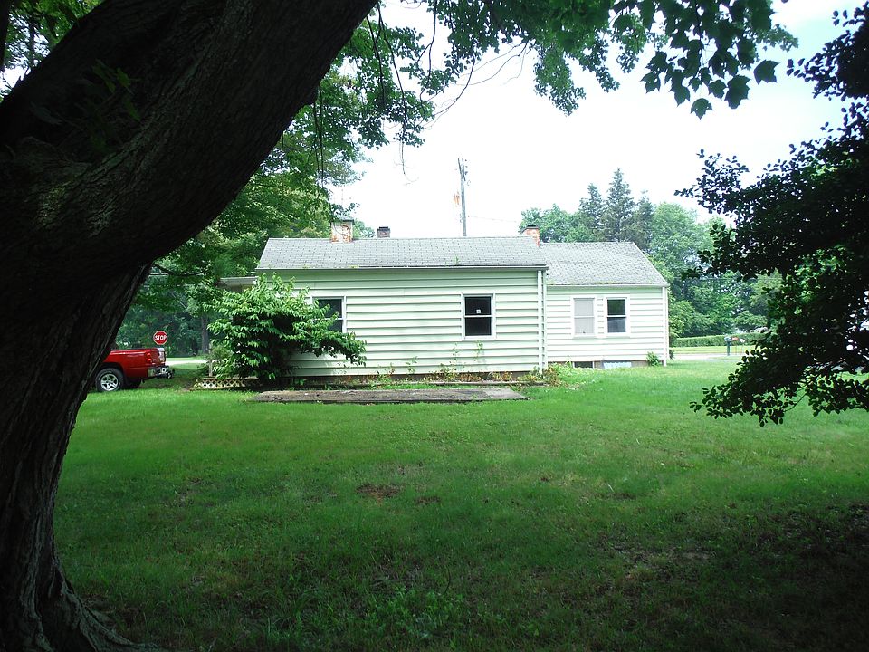 2nd image of 799 Lake Rd #531