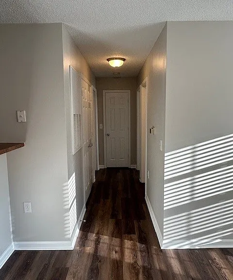 1960 Crest Hollow Dr #204 — Photo 6