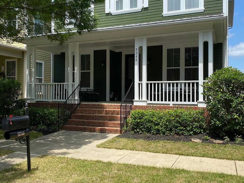 Charming rocking chair front porch