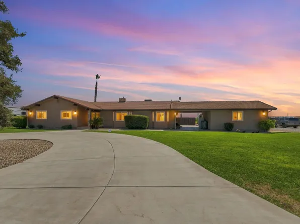 8285 15th Ave, Hanford, CA 93230