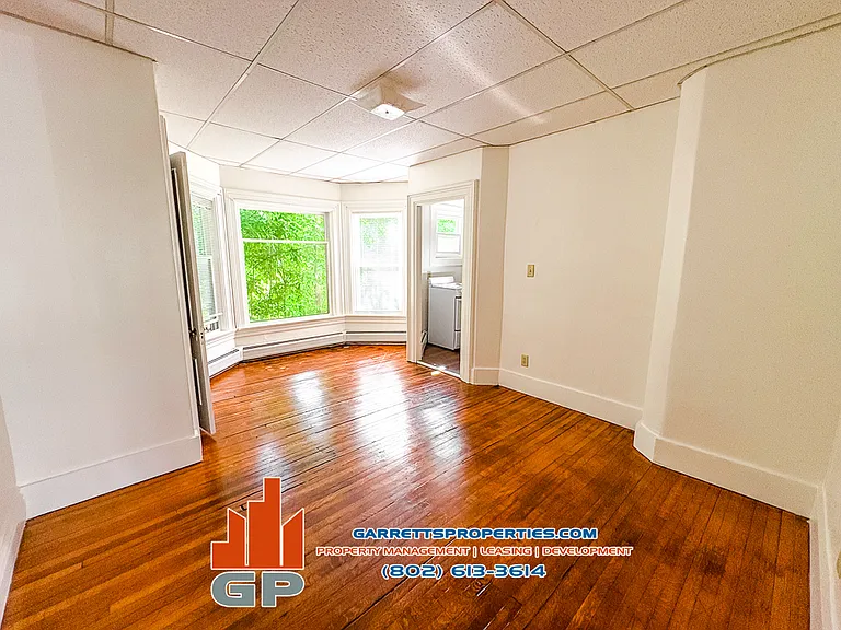 10 Loomis St #102 — Photo 4