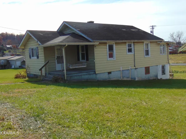 138 Arvee Dr, Ewing, VA 24248