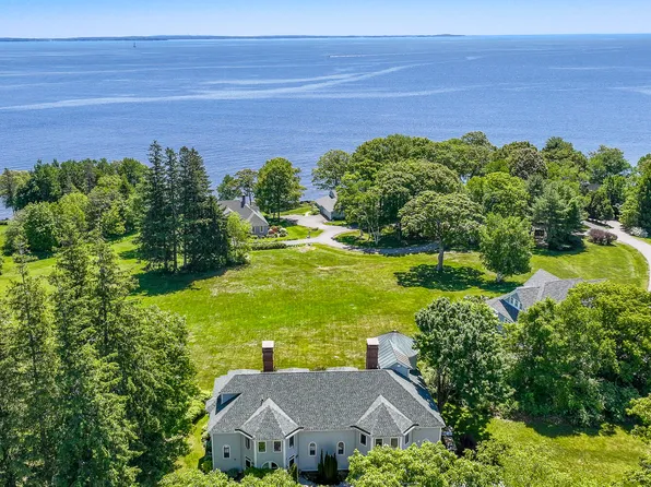 64 Eastward #64, Rockport, ME 04856
