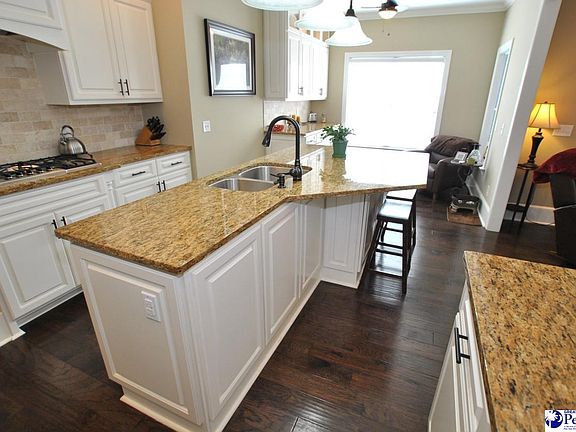 4th image of 3242 Blackheath Dr