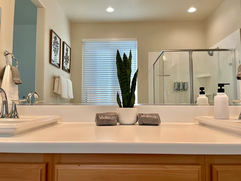 2021 Melody Ln — Photo 10