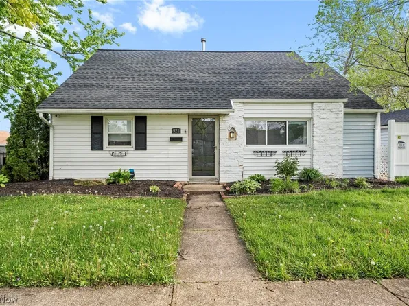 921 Euclid Ave, Lorain, OH 44052