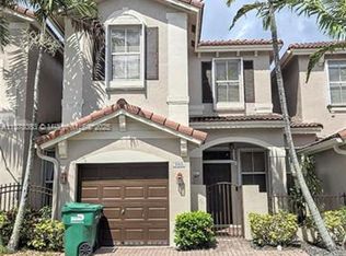 988 SW 154th Path #TOWNHOUSE 988, Miami, FL 33194