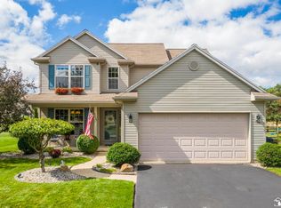 364 Sunfish Ln, Temperance, MI 48182