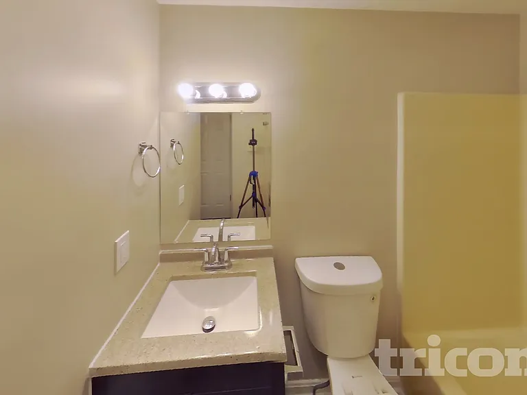 13 Craftsman Ct — Photo 11
