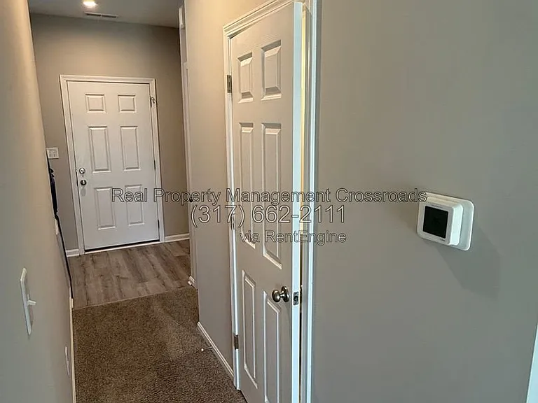5509 W Woodhaven Dr — Photo 18