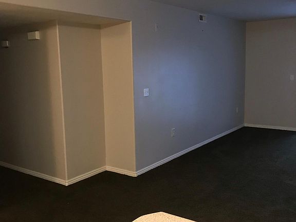 4th image of 1230 E Privet Dr Unit 4-319