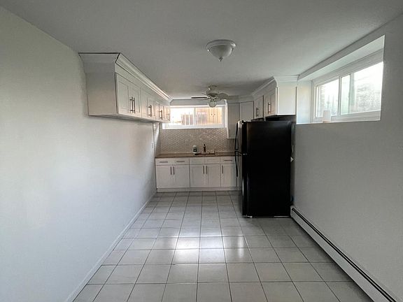 2nd image of 20 Cordelia Ave Floor Basement