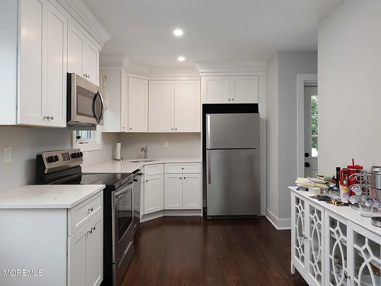 67 E Highland Ave — Photo 4