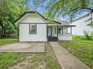 318 E Shepherd St, Denison, TX 75021