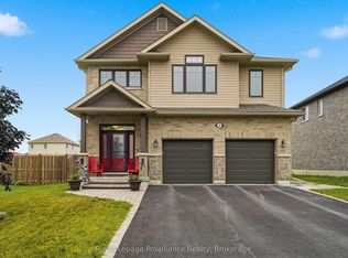 32 Walnut Dr, Belleville, ON K8N0E4