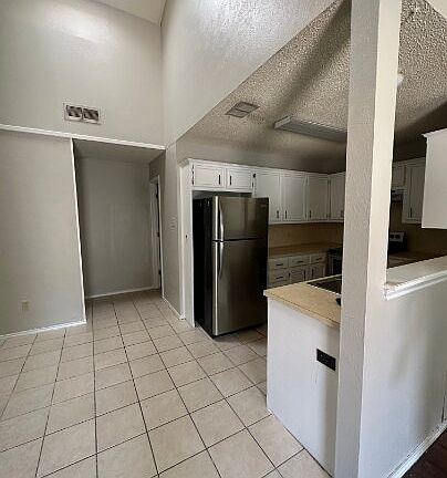 4th image of 5618 Brownfield Dr APT C