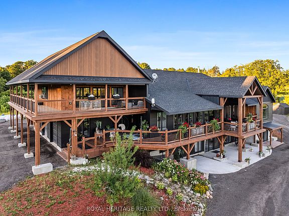 2nd image of 150 Long Reach Rd