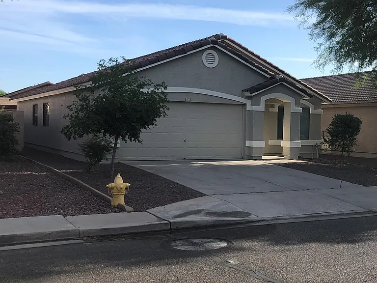 13732 W Keim Dr — Photo 2