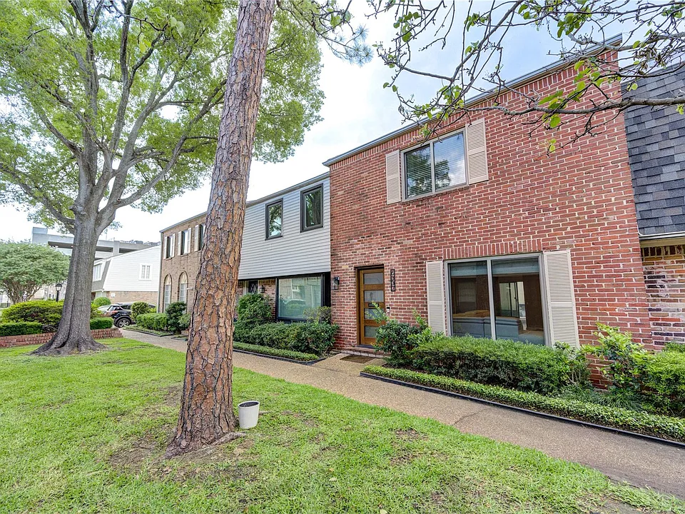 6337 Briar Rose Dr #145