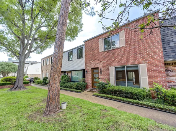 6337 Briar Rose Dr #145, Houston, TX 77057