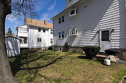 4th image of 44 Beacon St
