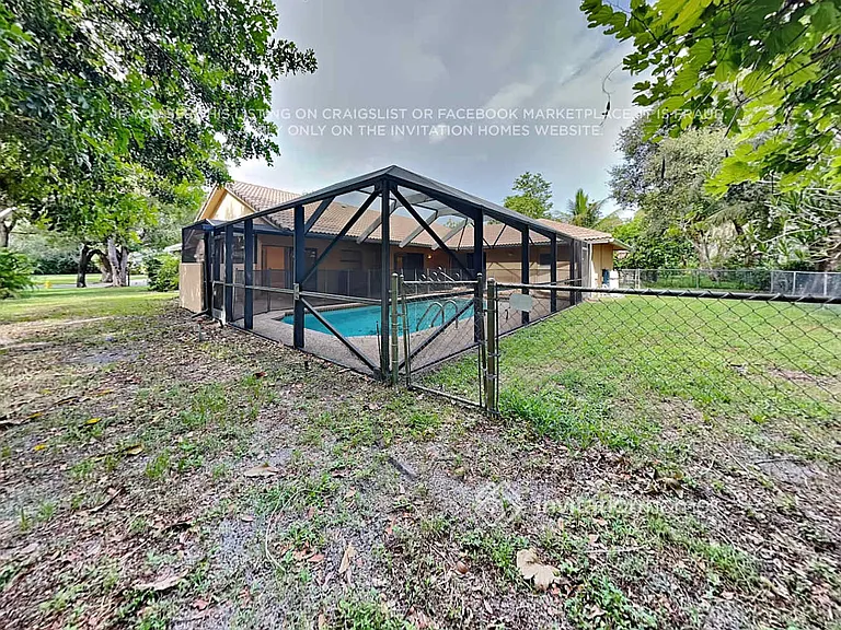 8855 NW 47th Dr — Photo 20