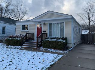 1635 Cole St, Birmingham, MI
