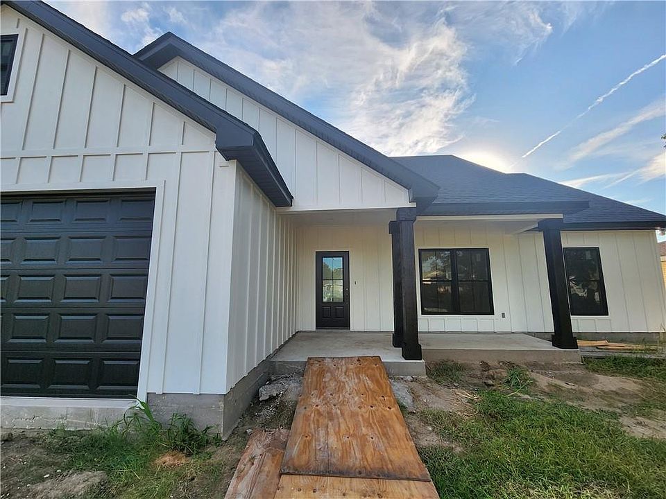 109 Pecan St, Hahnville, LA 70057 MLS 2372246 Zillow
