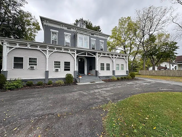 This is main house where washer and dryer are located as well as mailbox for the unit