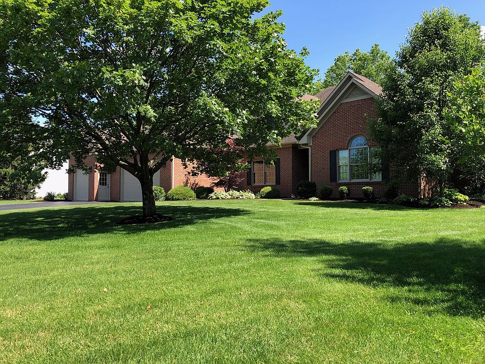1st image of 2742 Mallards Landing Dr