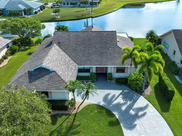 1527 Fort Duquesna Dr, Sun City Center, FL 33573