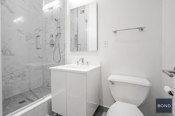 Rented by Bond New York | media 8