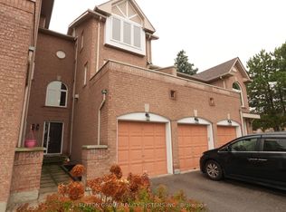 60 Barondale Dr #255, Mississauga, ON L4Z 3N8