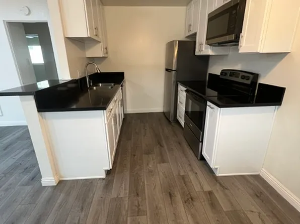 Anza Townhomes, 20606 Anza Ave #2B-2Ba-1000Sqft, Torrance, CA 90503