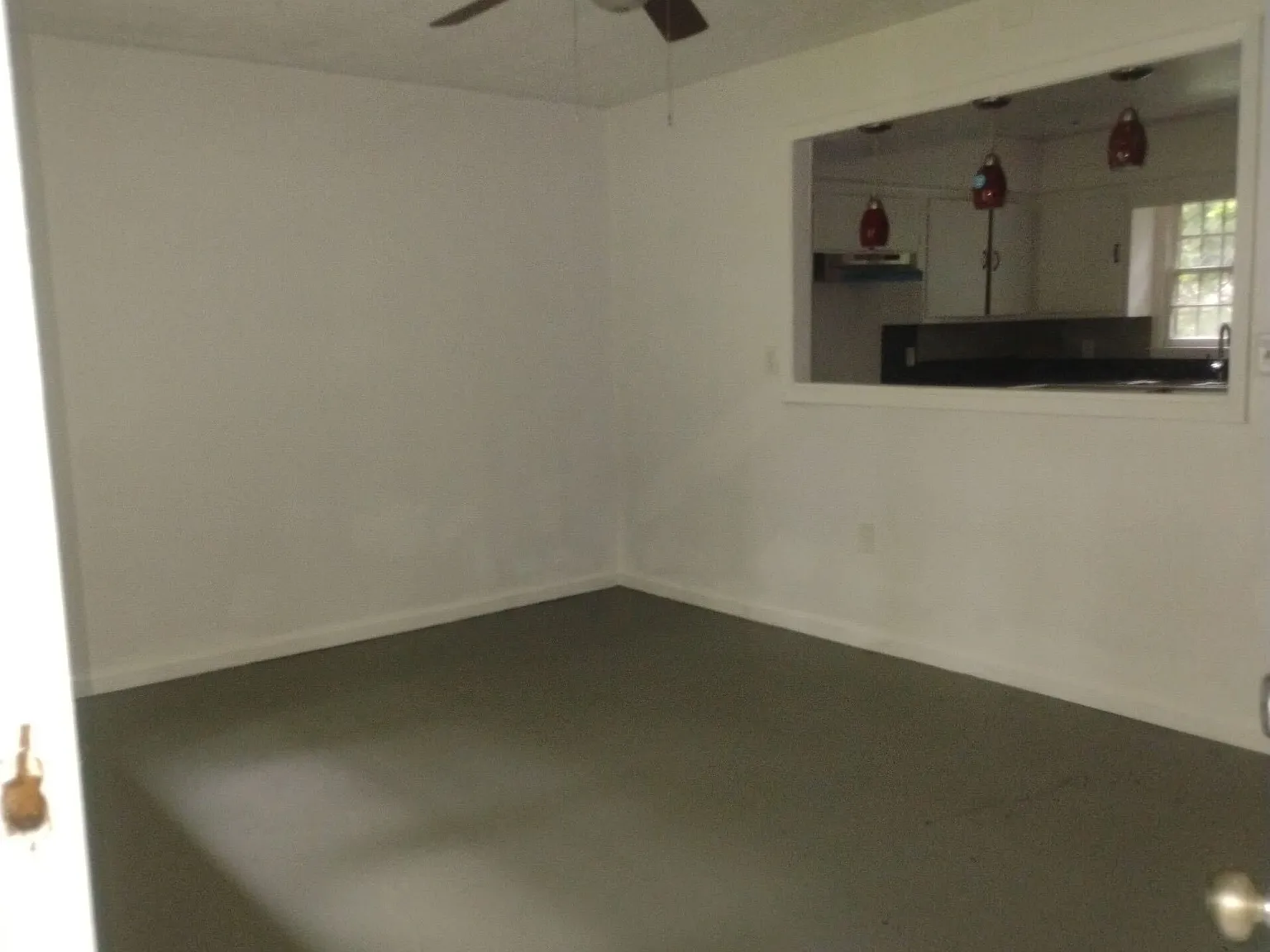 4 bed, 1387 sqft, $1,050 — Photo 4