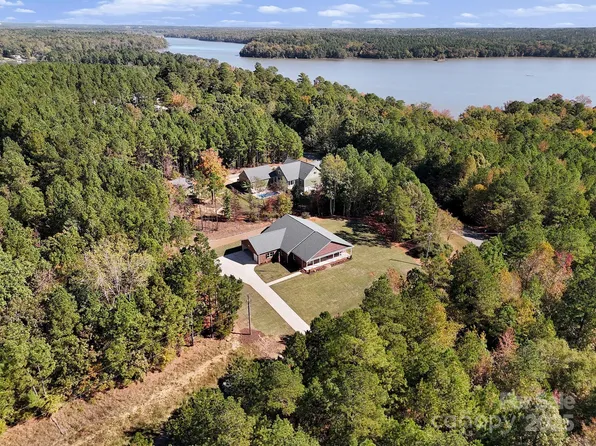 1199 Brunson Rd, Fort Lawn, SC 29714