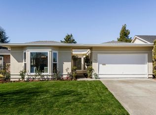 320 Staysail Ct, Foster City, CA 94404