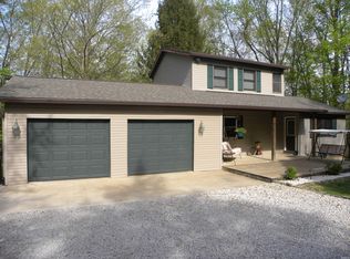 1017 Century Dr, Spencer, IN 47460